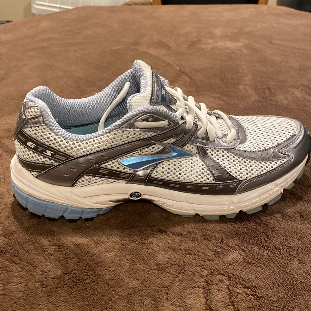 Brooks White and Gray Athletic Shoes
